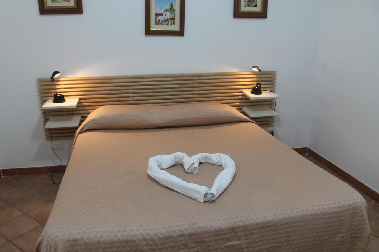 Residence Sol Levante Frascati Eksteriør billede